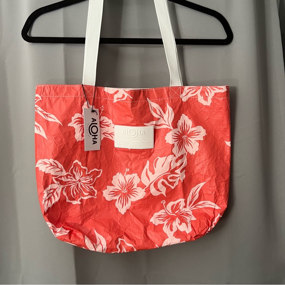 Aloha Collection Reversible Tote Town DIm Sum